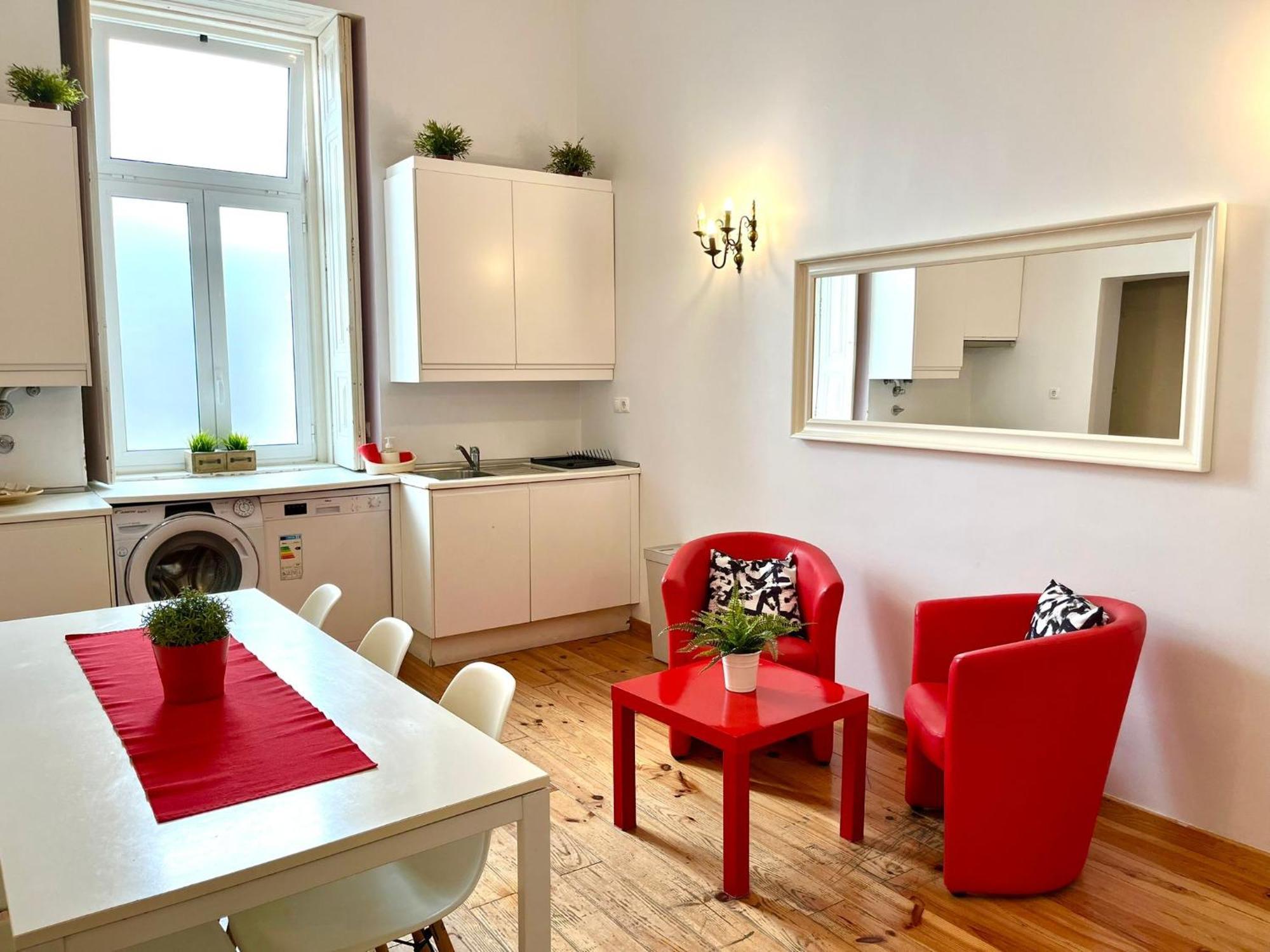 3 Bedroom, 2 Bathroom - Palma Residence Lisbon Exterior photo